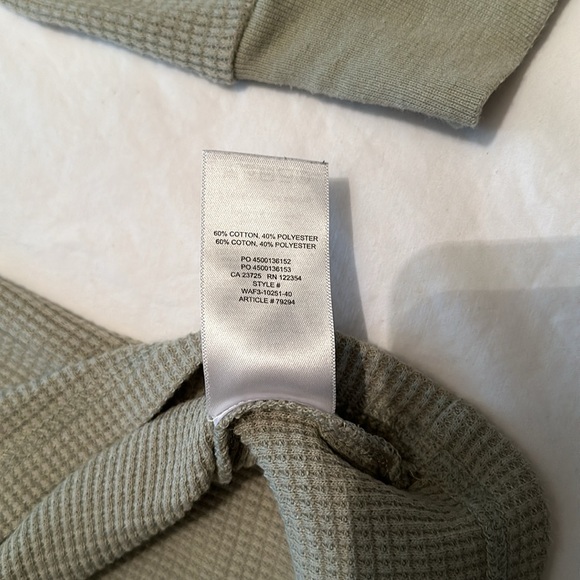 TNA LONG SLEEVE - Picture 4 of 5